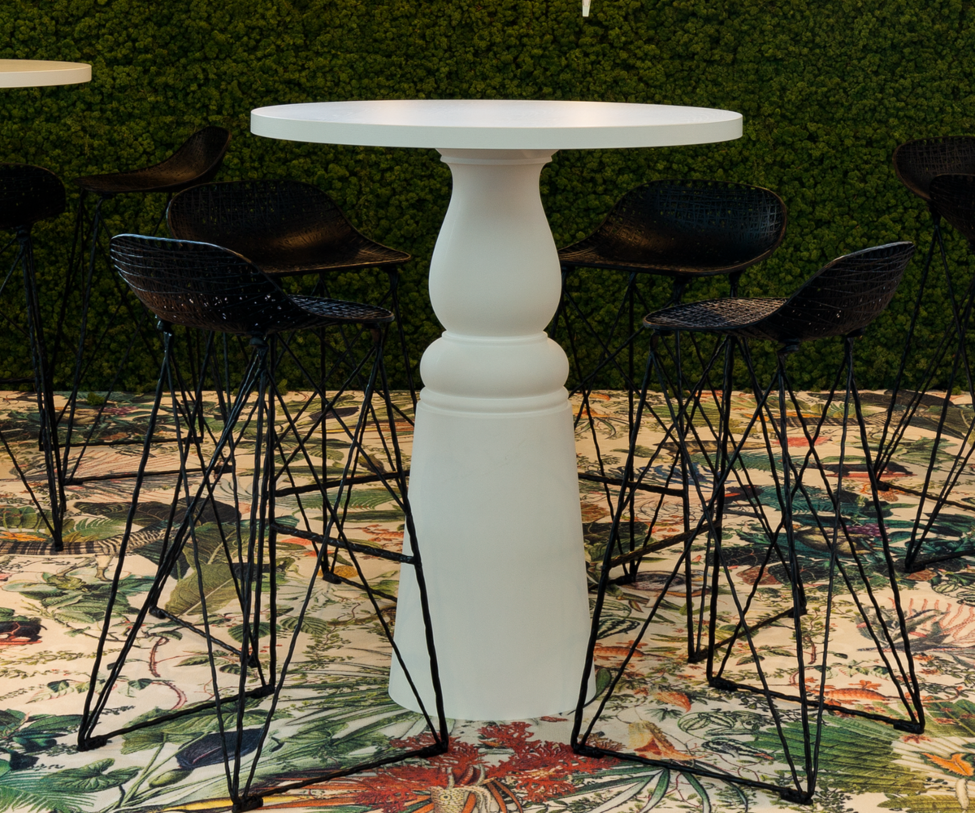 Container Bar Table New Antiques | Moooi