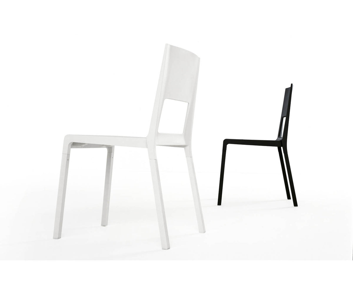 Face Dining Chair