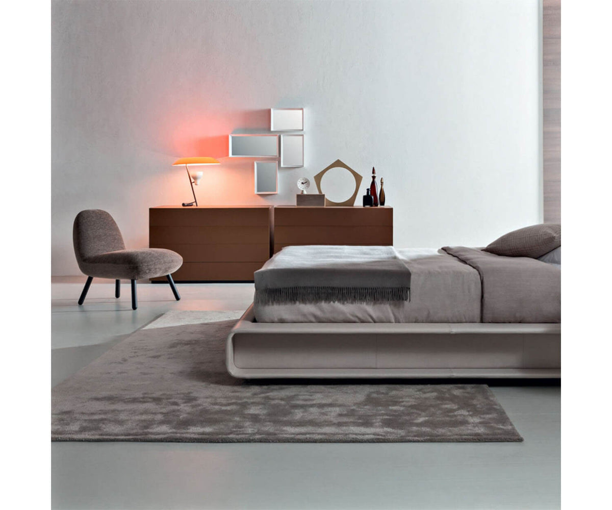 Molteni&amp;C 606 Nightstand Modern Bedroom Furniture
