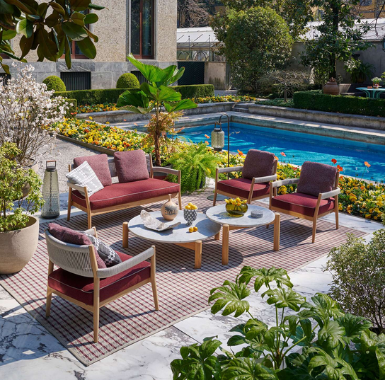 Dine Out Outdoor Armchair