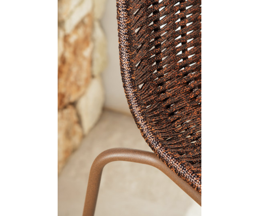 Floor Sample Outdoor Flamingo Bar table and Lapala Stools Expormim