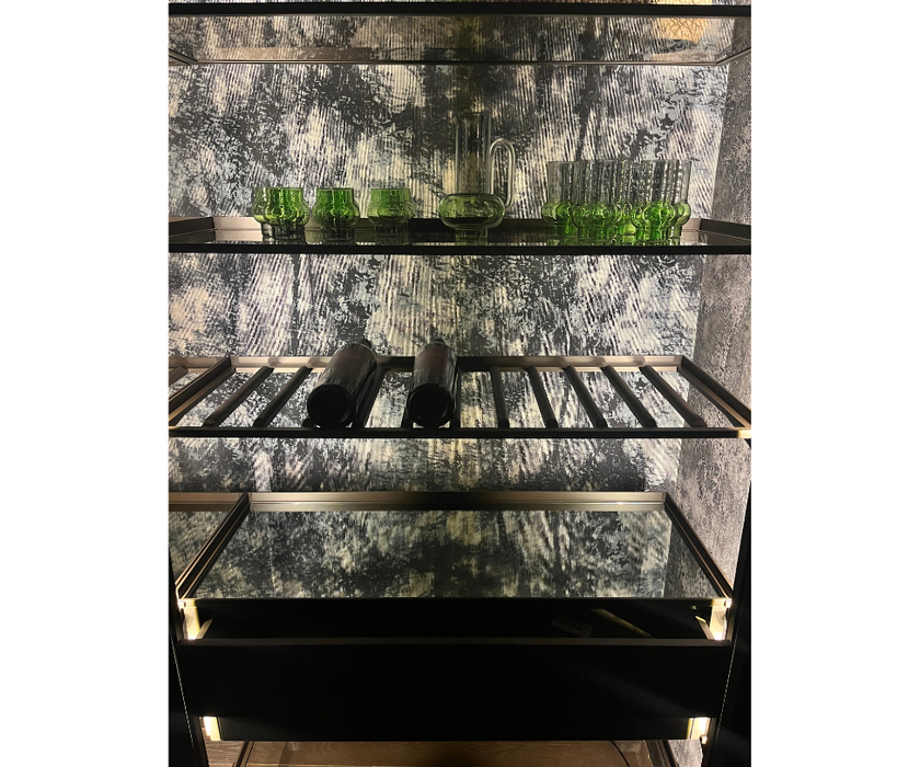 Floor Sample Cover Wall System Rimadesio