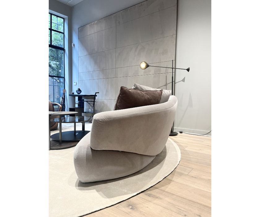 Floor Sample Solemyidae Sofa Meridiani 