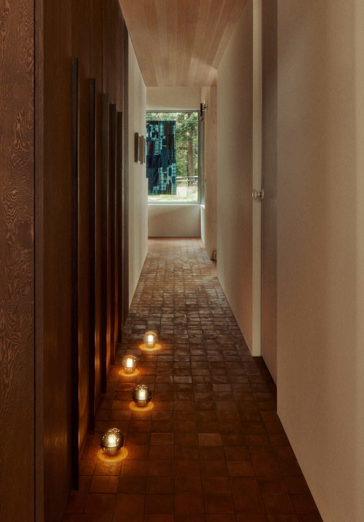 High End 14p Portable Lamp by Bocci casa Design Group