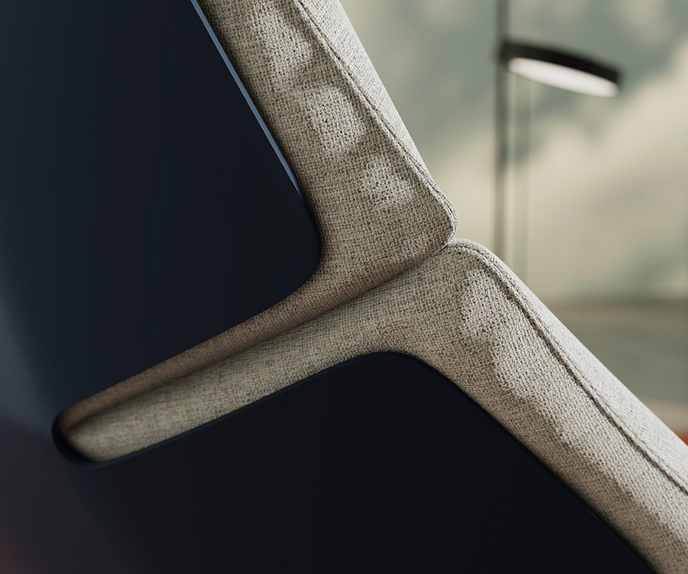 Shrimp 23 Lounge Armchair Cor 