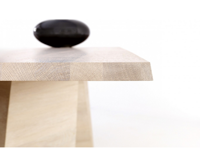 Varan Dining Table More Moebel