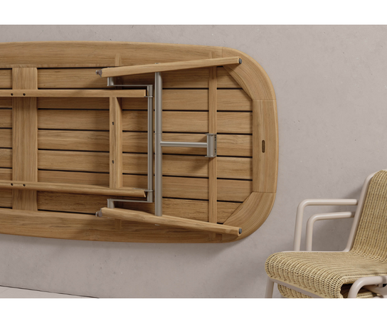 Lipari Folding Dining Table Kettal 