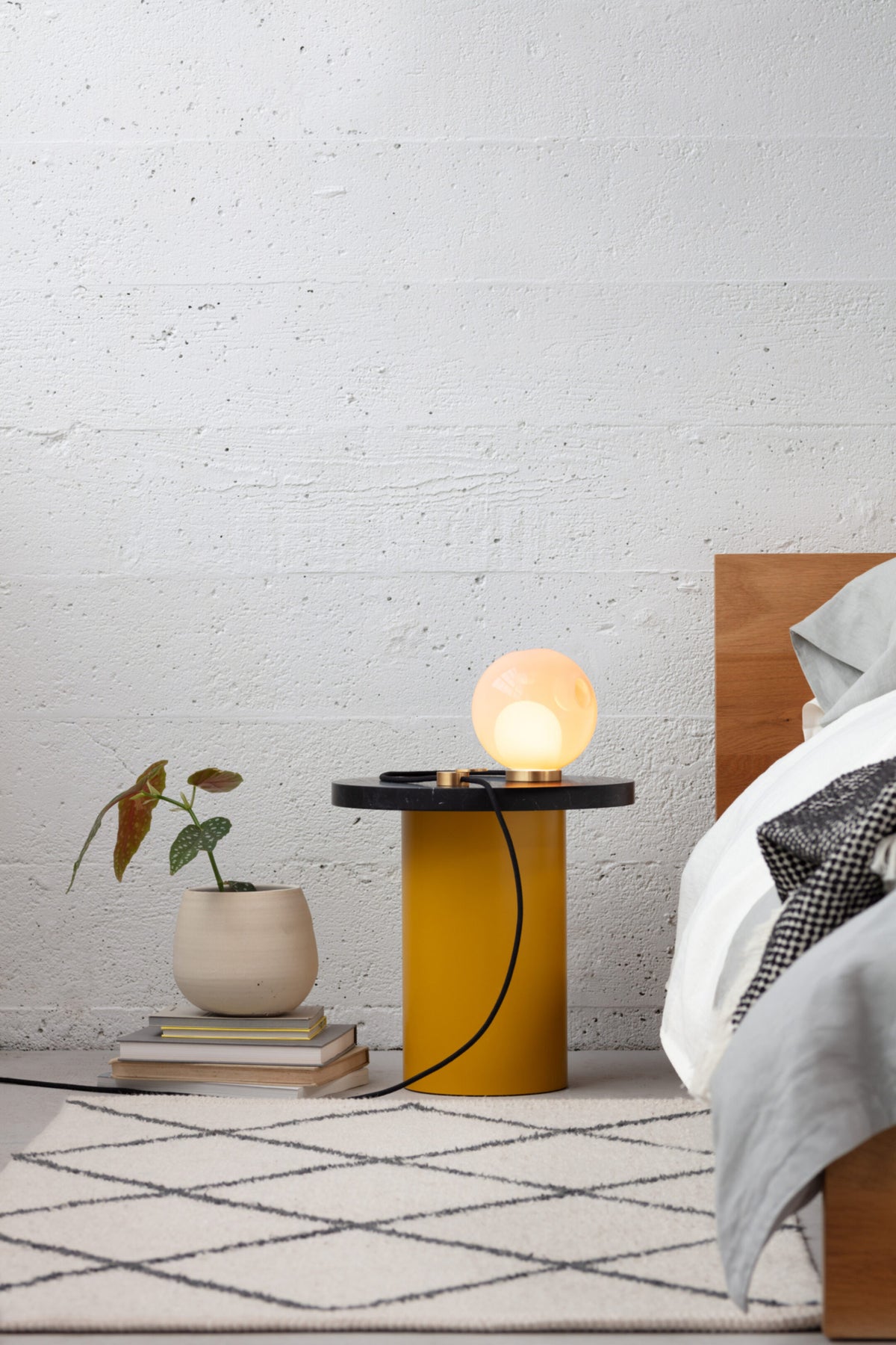 High End 28t Table Lamp by Bocci Casa Design Group