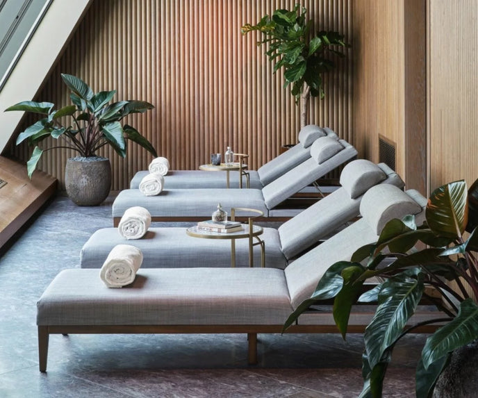 Chuchumber Chaise Lounge I Coco Wolf