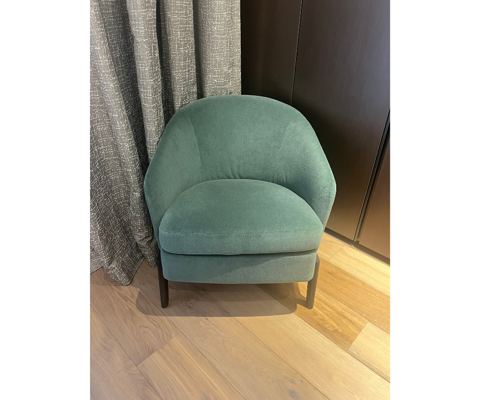 Floor Sample Chelsea Lounge Chair Molteni&amp;C