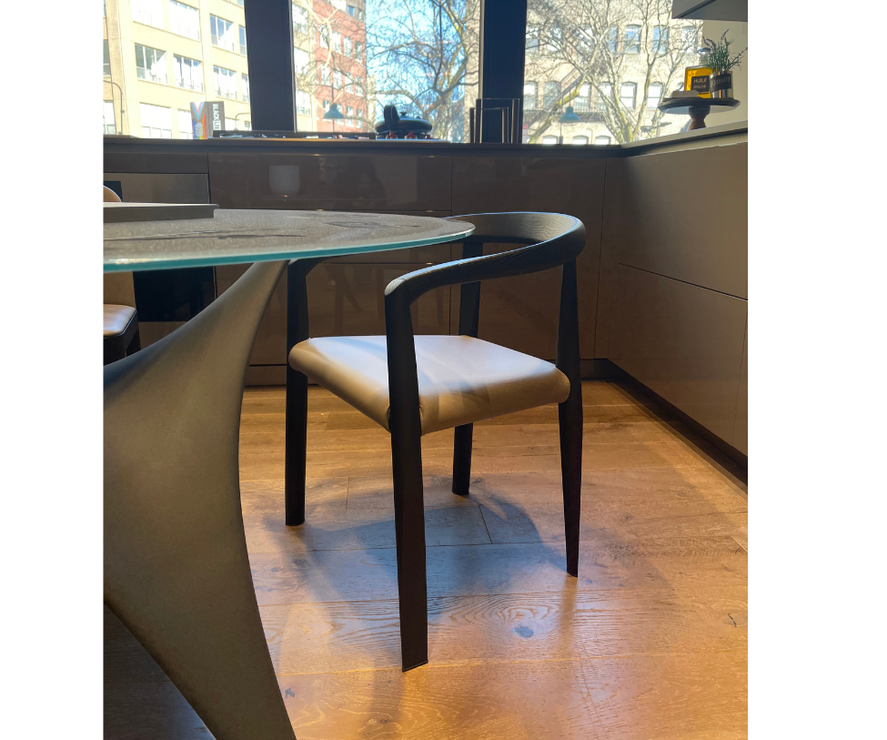 Floor Sample Miss Dining chair Molteni
