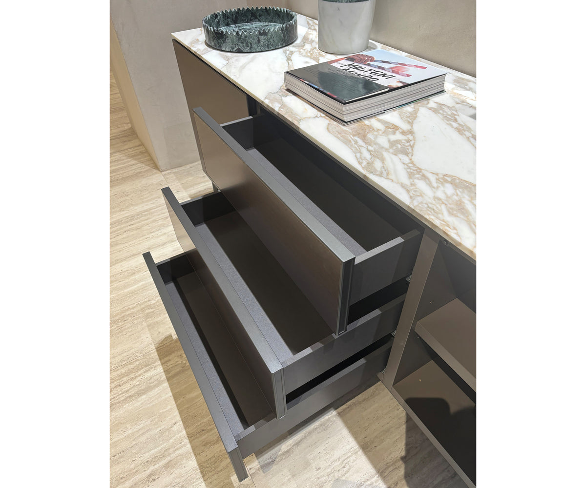 Luxury 505 UP Sideboard by Molteni&C Designed by Nicola Galizia Casa Design Group