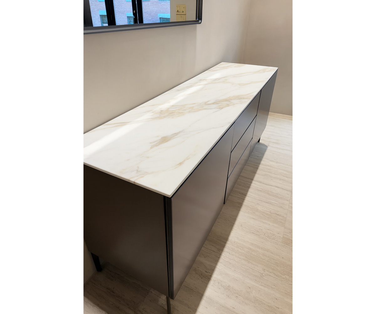 Luxury 505 UP Sideboard by Molteni&C Designed by Nicola Galizia Casa Design Group