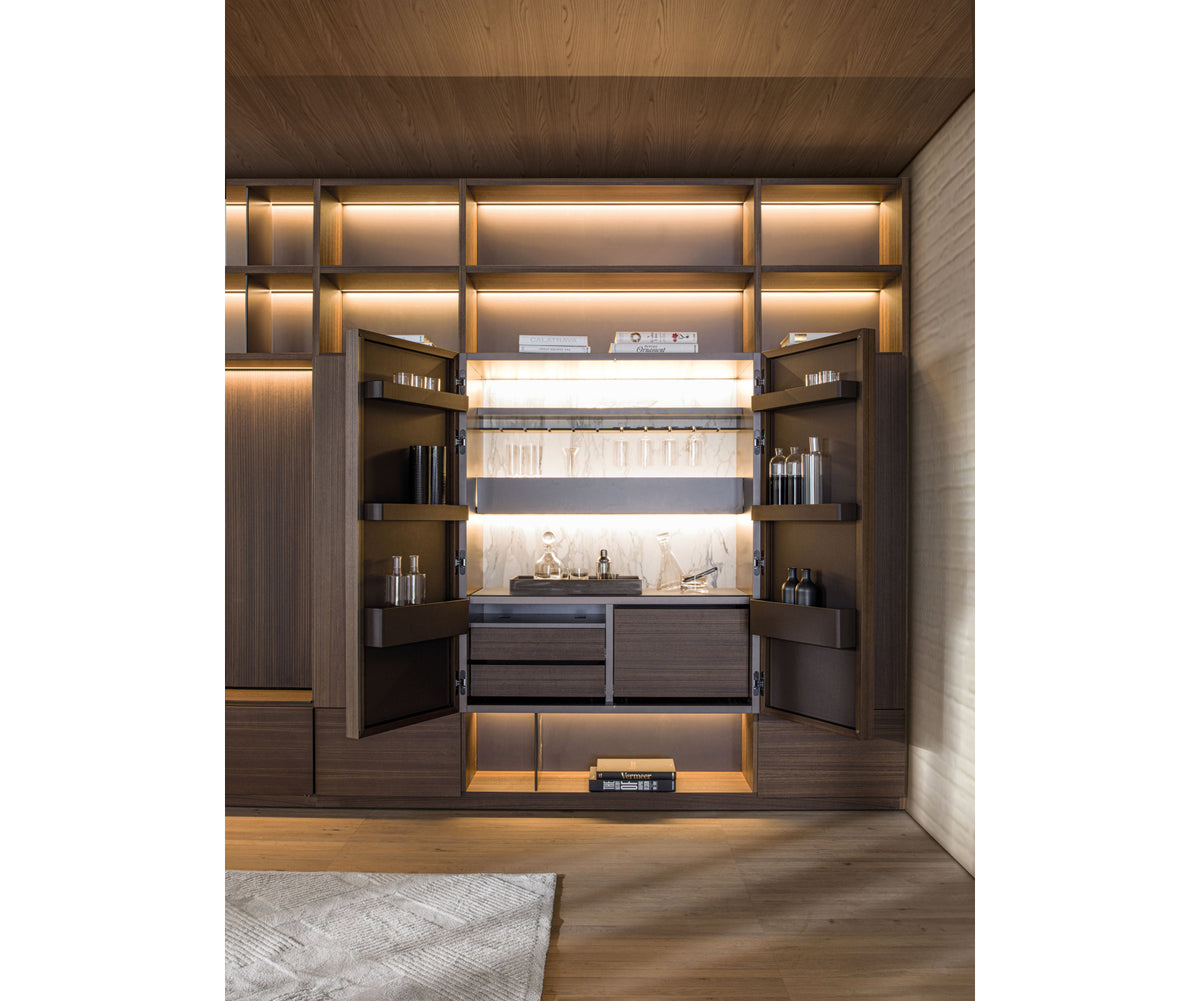 High End 505 Up Shelving and Multimedia System by Molteni&amp;C Casa Design Group