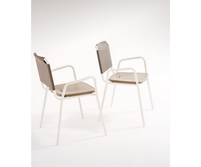 Guest Armchair Roda Quickship