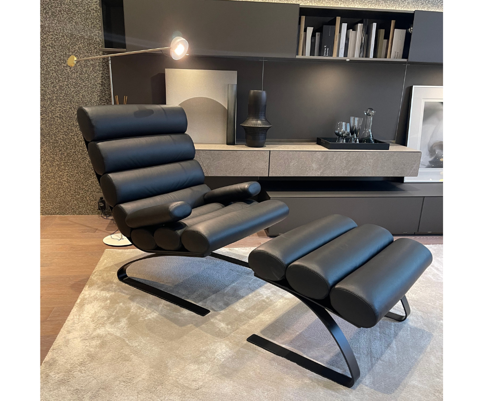 Floor Sample Sinus Lounge Chair 