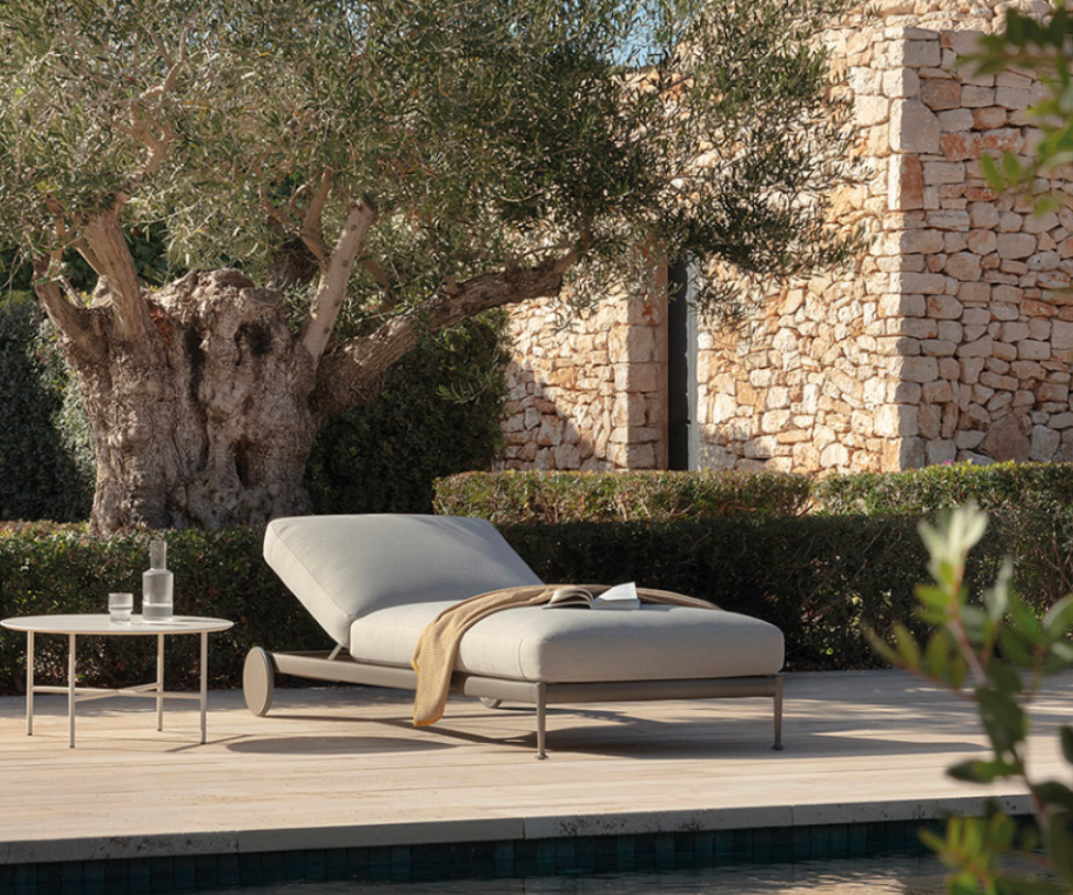 Obi Outdoor Chaise Lounge