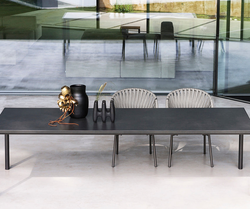 Plein Air Dining Table
