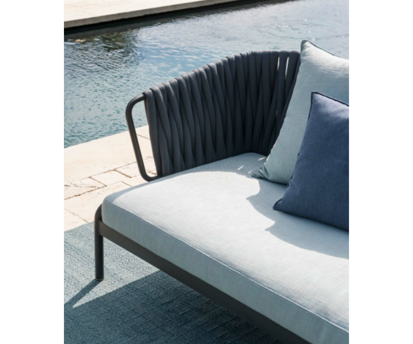 Spool 202 Sofa