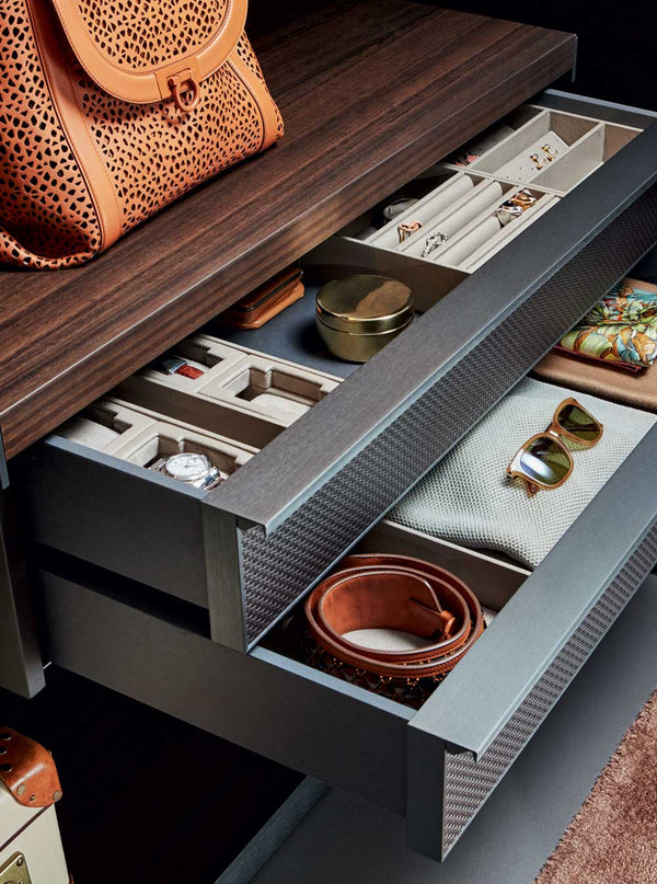 Molteni&C Gliss Master Closet by Vincent Van Duysen Accessories