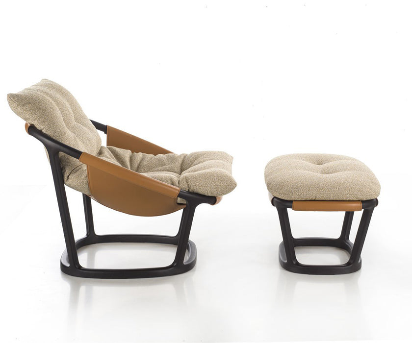 Amarantha Lounge Chair I Porada