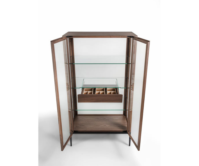 Atsuko Cabinet I Porada