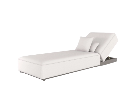 Azur Chaise Lounge | Coco Wolf