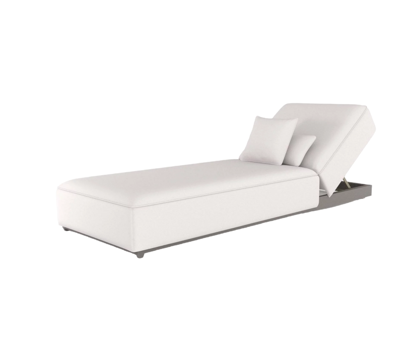 Azur Chaise Lounge | Coco Wolf