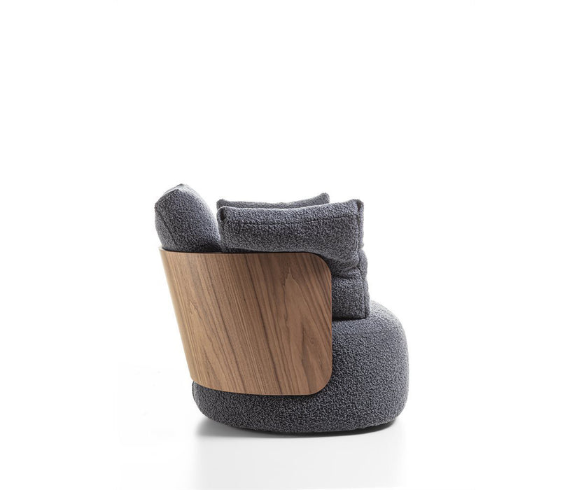 Calin Lounge Chair I Porada