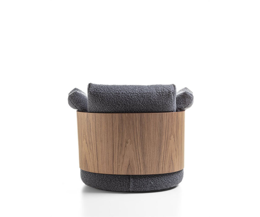 Calin Lounge Chair I Porada