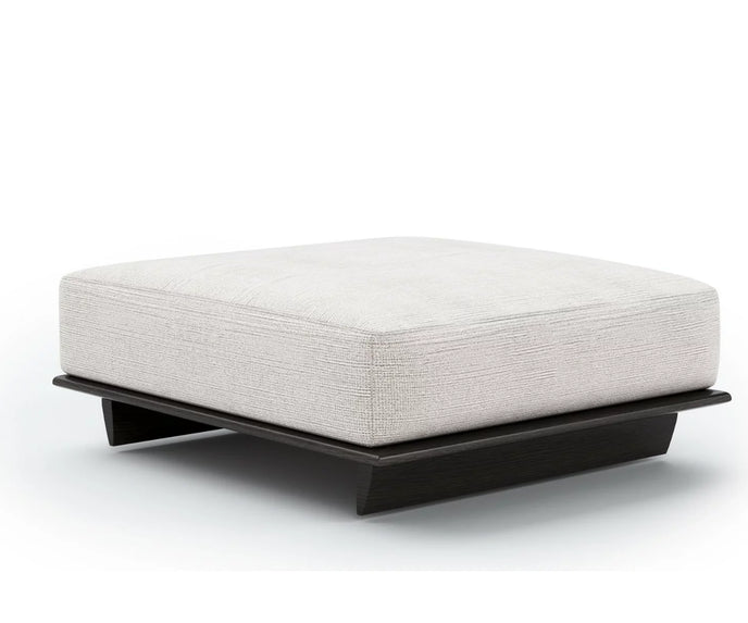 Coronet Ottoman I Coco Wolf