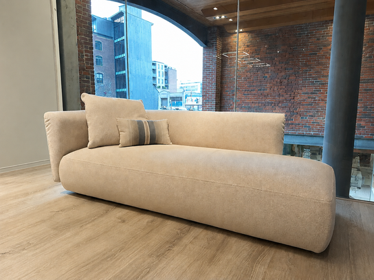 Floor Sample Cosy Chaise Left