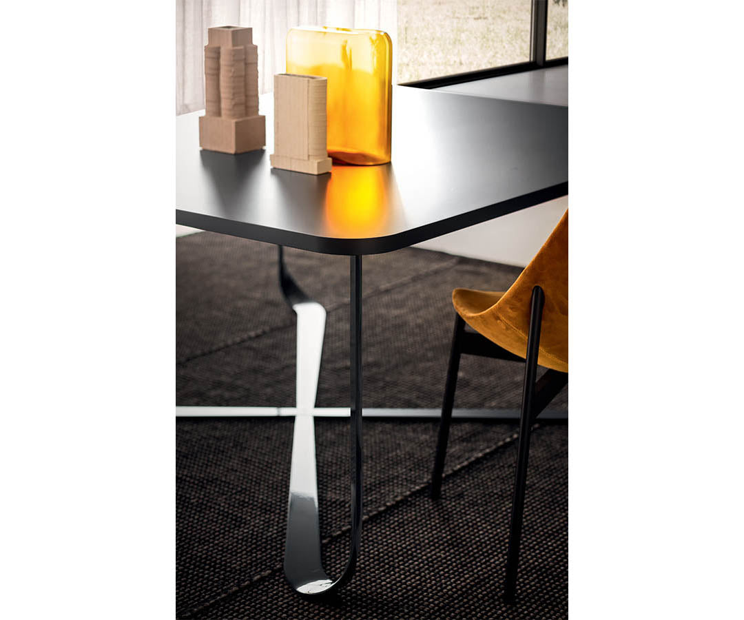 Confluence Dining Table Pianca