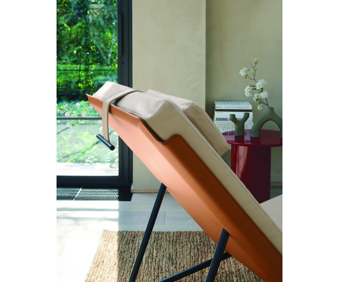 Caruso Chaise Lounge Frag 