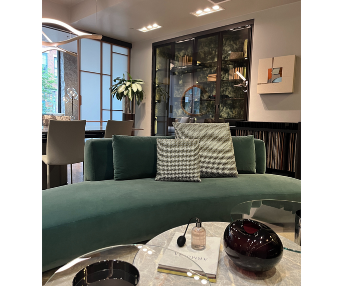 Gallotti&Radice-Floor-Sample-Audrey-Curved-Velvet-Sofa