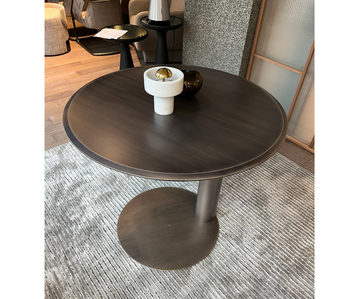 Gallotti&amp;Radice-Floor-Sample-Oto-Dining-Table