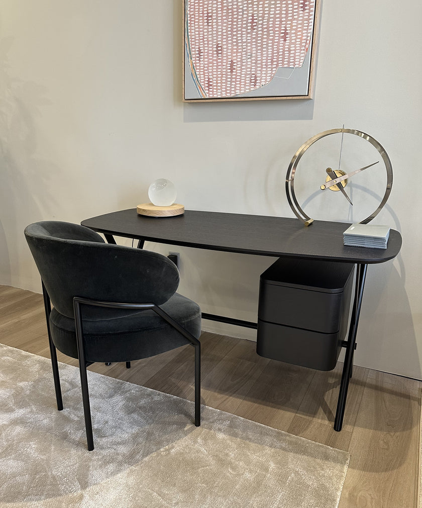 Floor Sample Isetta Desk Chair