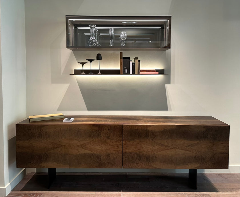 Floor sample Eos shelf and Alambra suspended cabinet
