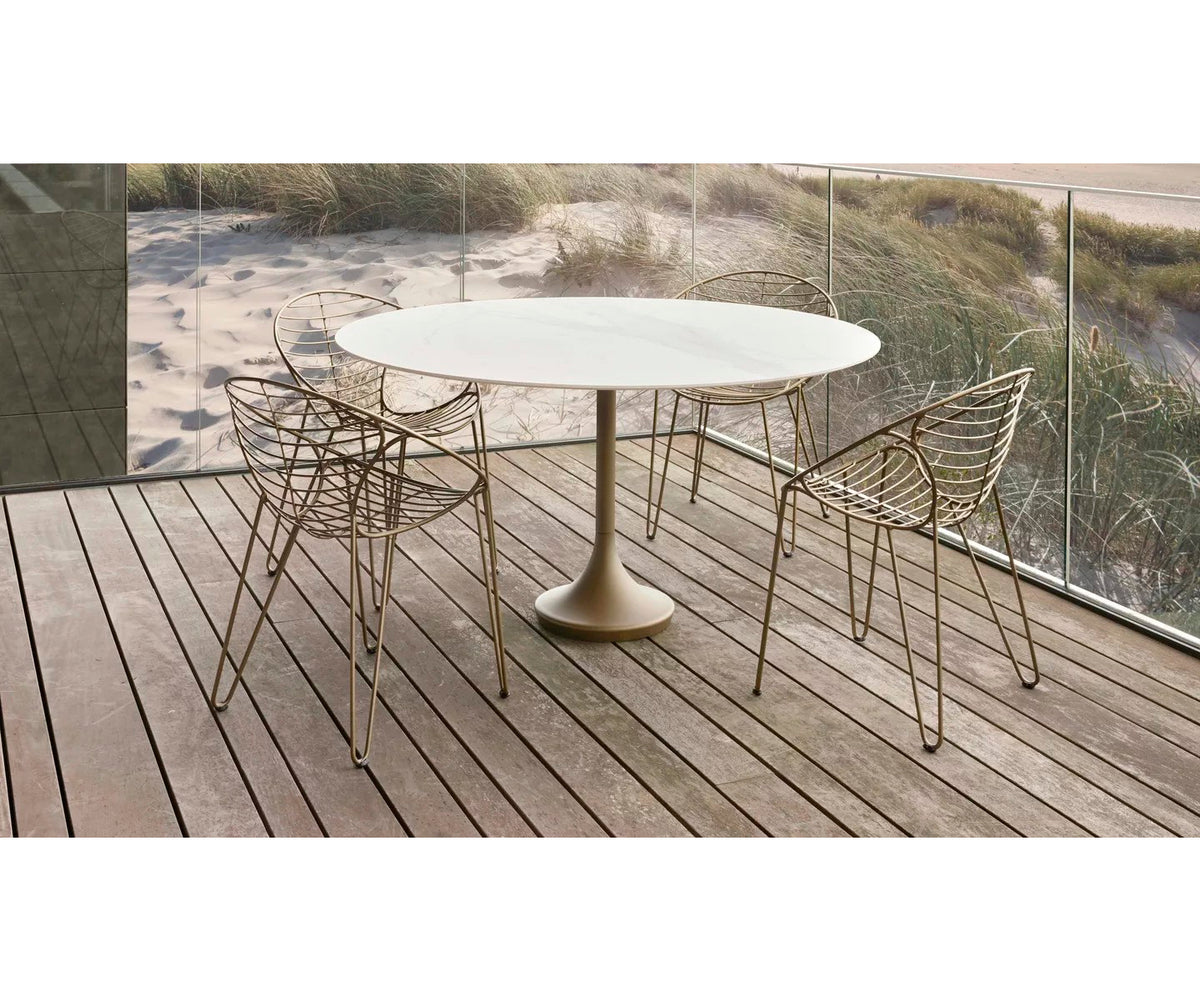 Central Round Outdoor Dining Table Joli 