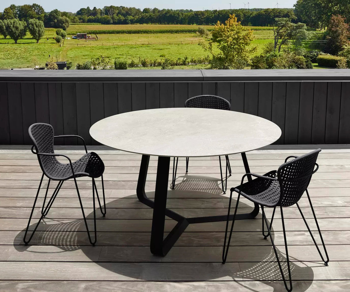 Curve Round Outdoor Dining Table Joli 