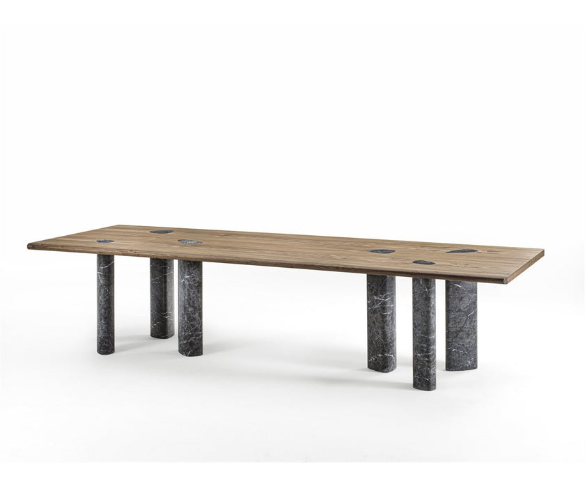 Osmose Dining Table I Porada
