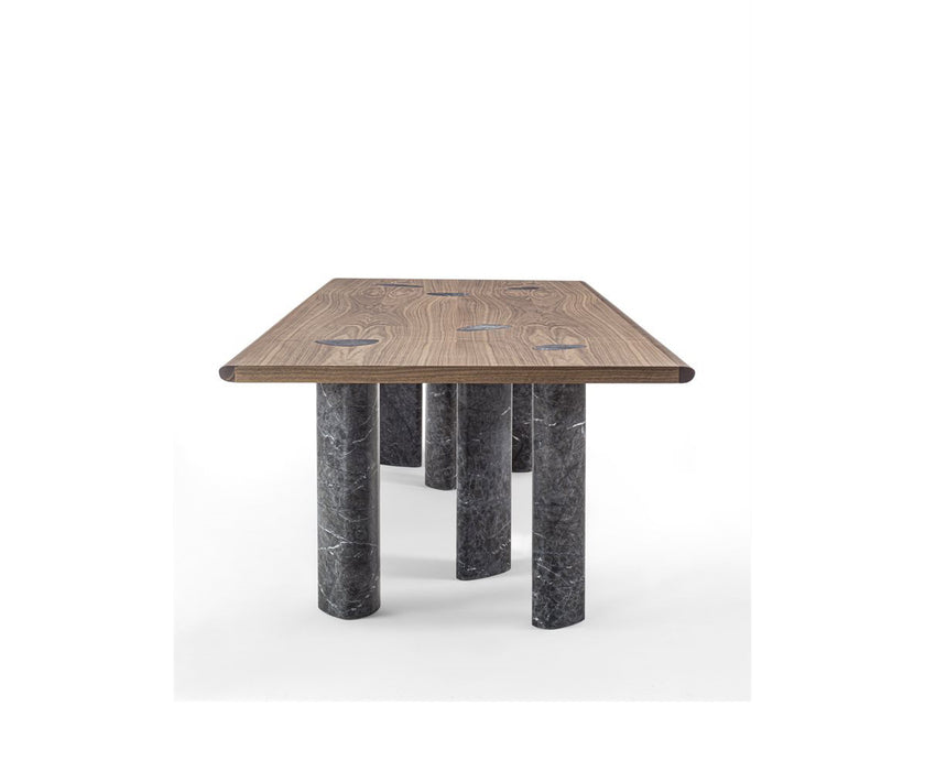 Osmose Dining Table I Porada