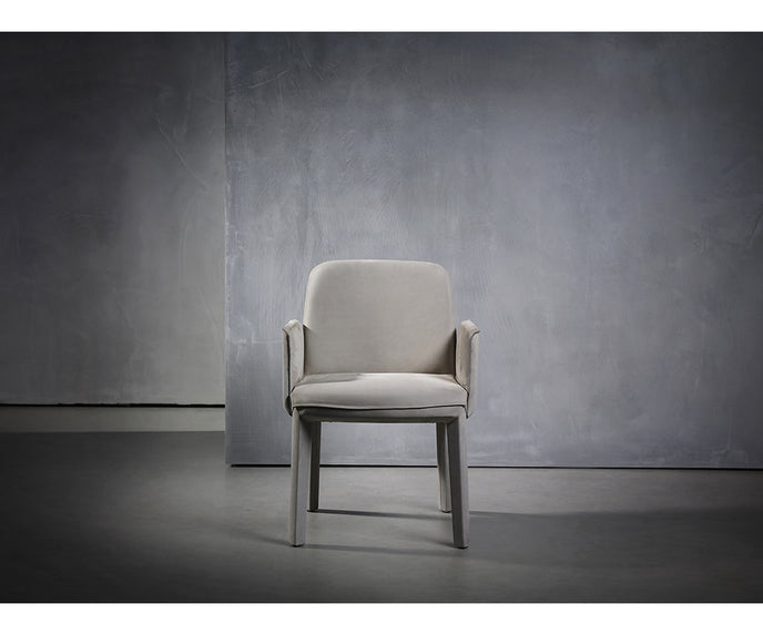 Modern Piet Boon Minne Dining Chair with oak frame and lush design – Casa Design Group