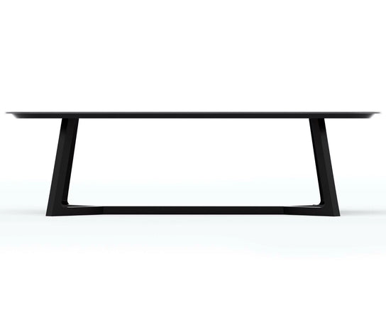 Perseus Dining Table I Coco Wolf