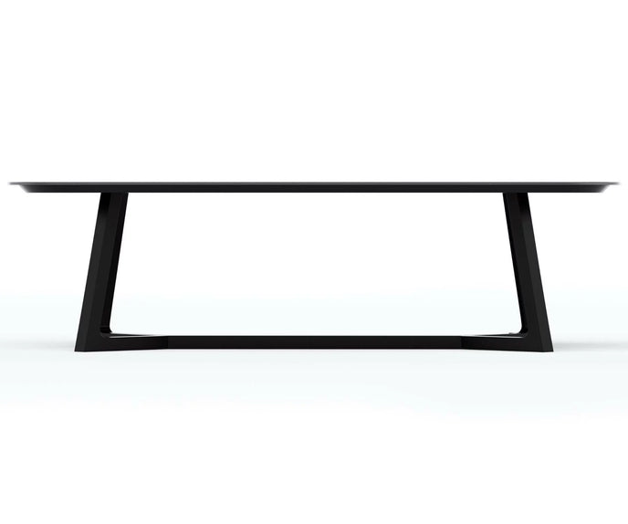 Perseus Dining Table I Coco Wolf