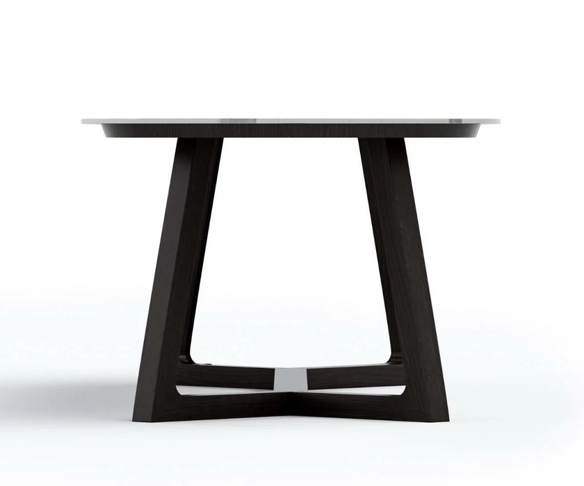 Perseus Dining Table I Coco Wolf