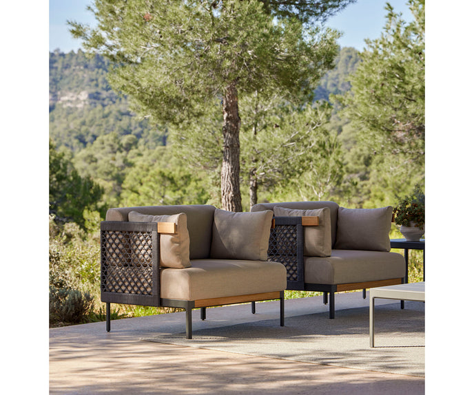 Legacy Lounge Chair Braided Backrest Point 1920
