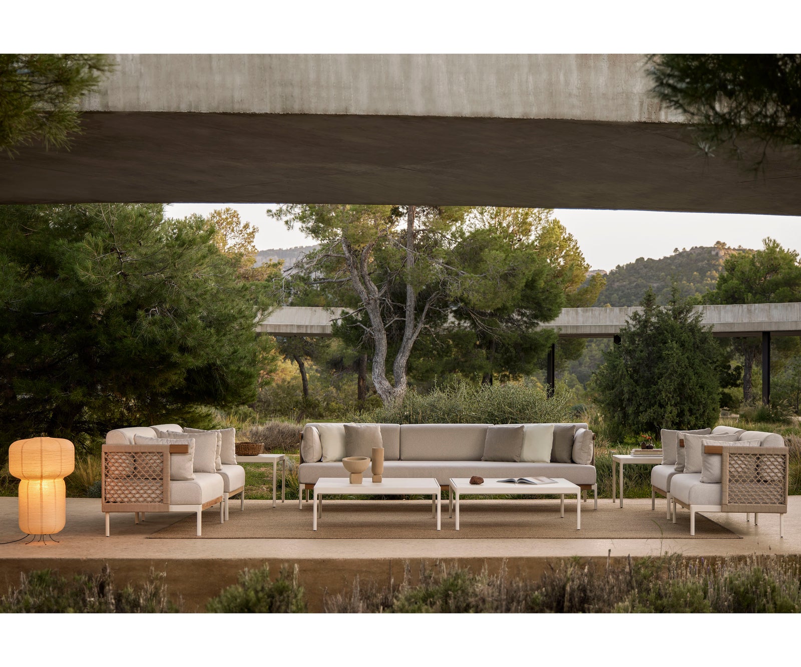 Legacy Braided Backrest 3 Seater Sofa Point 1920