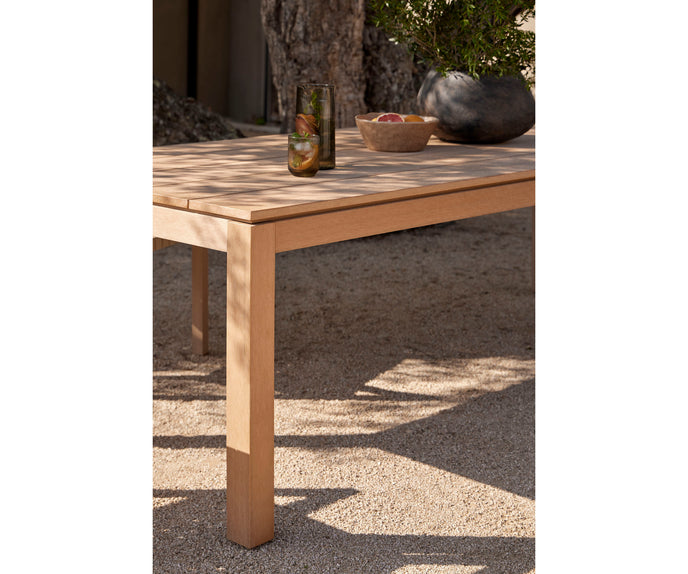Kubik Dining Table Point 1920 