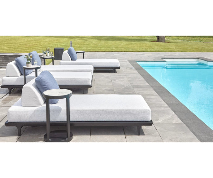 Porto Chaise Lounge I Coco Wolf